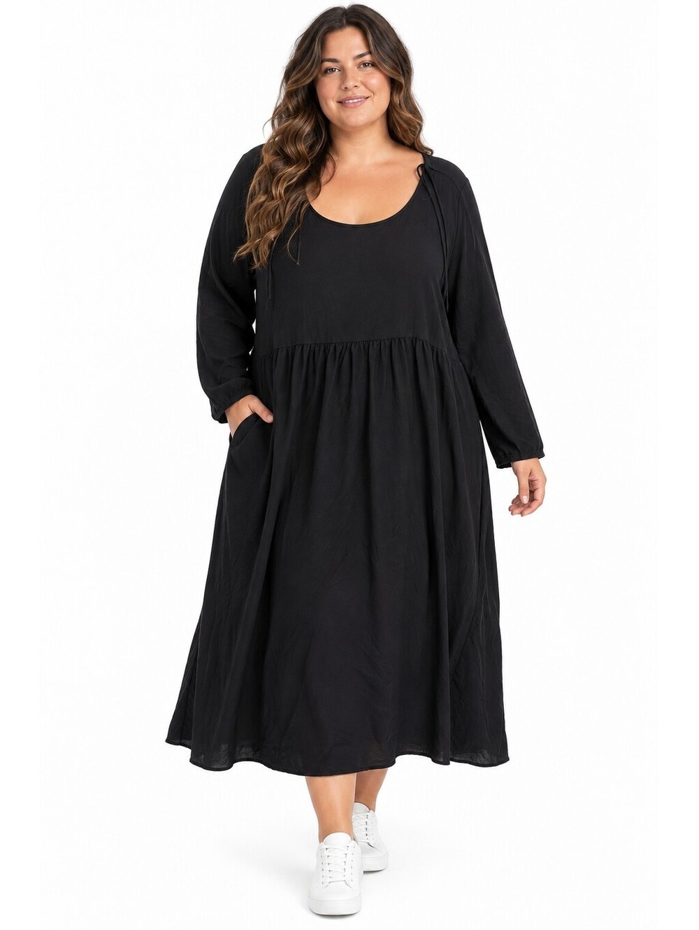 Plus Size Black Long Sleeve Midi Dress with Scoop Neck and Pockets- Size 2x